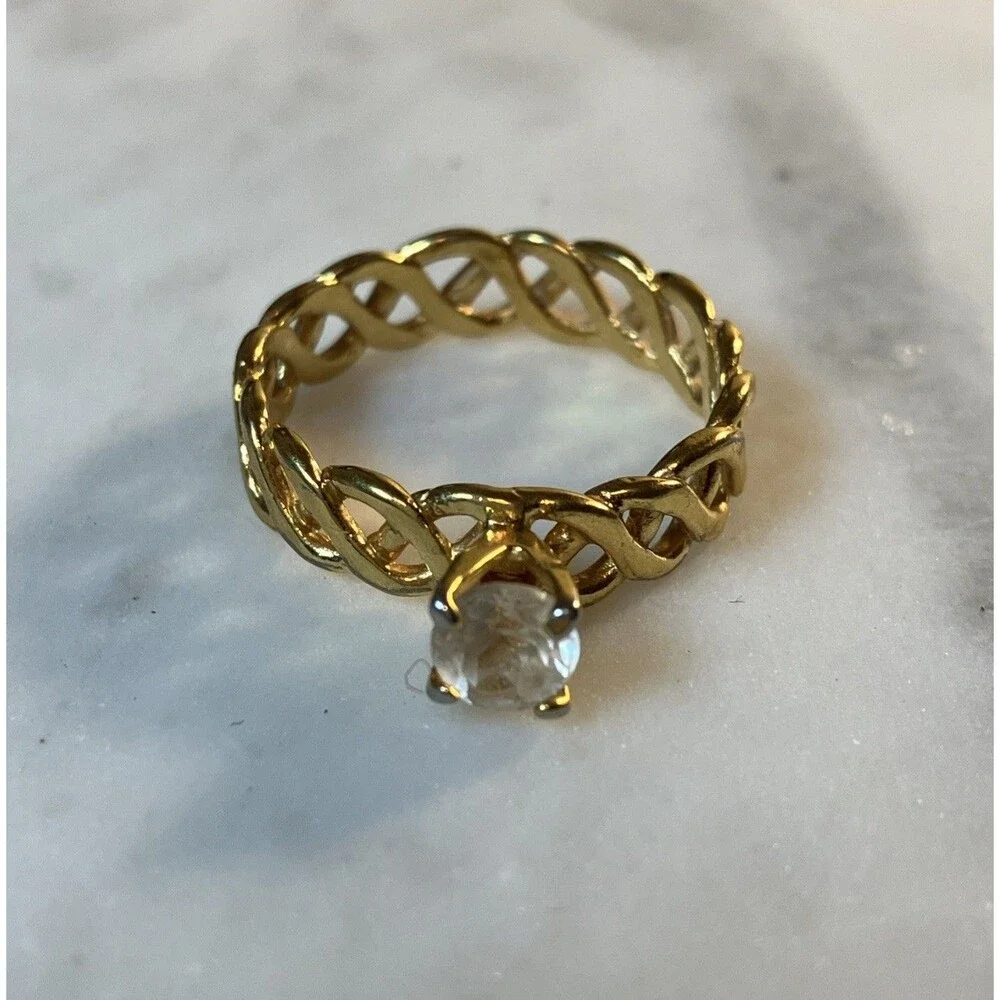 VTG Gold Tone Woven Band Solitaire Ring Round White Clear Stone Engagement 7.5